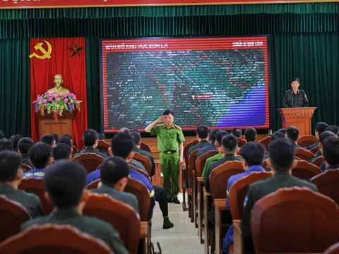 Tiến Luật, Neko Lê ngưỡng mộ trí tuệ và nghiệp vụ đỉnh cao của lực lượng CAND Việt Nam