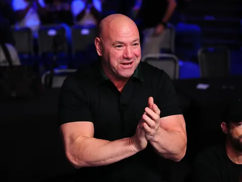 Dana White nổi đoá trước làn sóng chỉ trích: 'Im hết đi!'