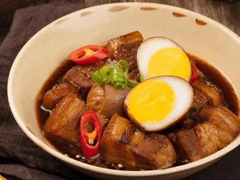 Cách nấu thịt kho trứng ngon cực phẩm