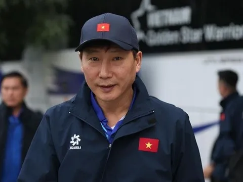 HLV Kim Sang Sik và bài toán cầu thủ Việt kiều ở U22 Việt Nam