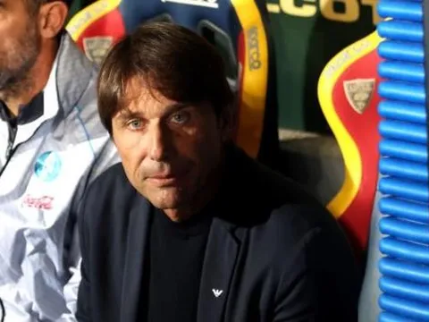 Roberto Sosa: Nhìn Napoli đá là biết họ muốn tống khứ Conte