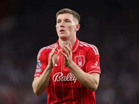 Elliott Anderson tỏa sáng rực rỡ, khiến Man United phải hành động ngay