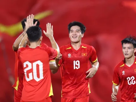 Soi trận U22 Trung Quốc vs U22 Việt Nam: Khởi động giải Tứ hùng