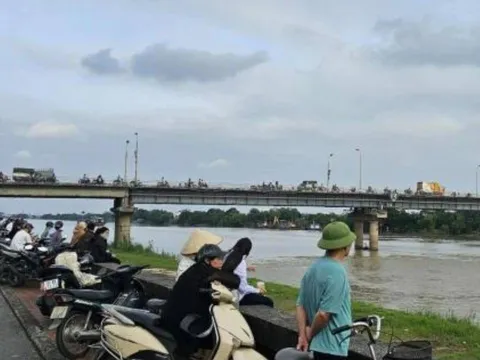 Chú rể nhảy cầu ngày cưới tại Ninh Bình: Trước đó có những dấu hiệu bất thường gì?