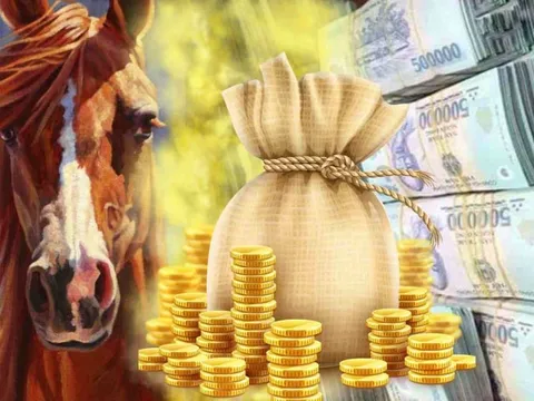 Túi Tiền Phình To, 4 con giáp ăn tết Bính Ngọ no ấm