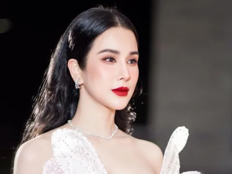 Diệp Lâm Anh lên tiếng giữa lùm xùm, gửi lời xin lỗi đến một người