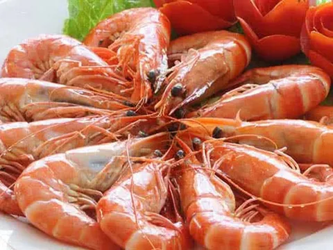 Cách hấp tôm bằng nồi cơm điện, thơm ngon đỏ au