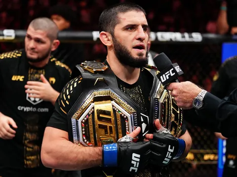 Islam Makhachev: 'Chỉ phát huy 60% sức mạnh ở hạng nhẹ', công khai gọi tên Kamaru Usman