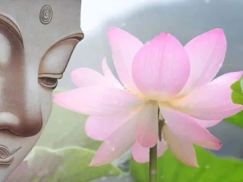 Phụ nữ có 9 mối thiện duyên này với Phật, cả đời hưởng phước lành