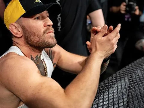 Conor McGregor nghiêm túc trở lại: Canh bạc ở Nhà Trắng và lời khẳng định từ HLV John Kavanagh