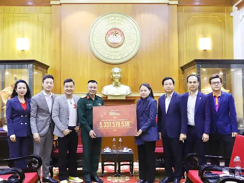 Gia tộc Anh Tài nối dài những giá trị nhân văn, góp hơn 5,3 tỷ thông qua đêm nhạc “Tôi! Người Việt Nam”