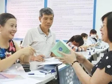 Người đóng BHXH từ 20 năm trở lên đón loạt quyền lợi mới: Tin vui lớn vừa được công bố!