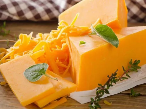 Thực phẩm chứa hơn nghìn hạt vi nhựa, gấp 45 lần nước đóng chai nhưng vẫn được nhiều người Việt ưa chuộng