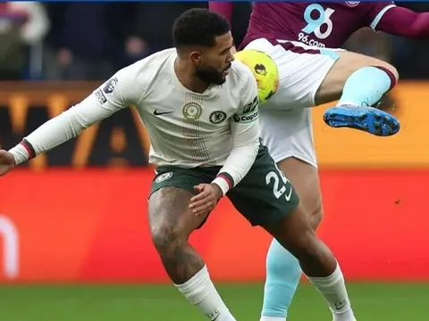 Chelsea thay Reece James, lộ kế hoạch giữ sức cho đại chiến