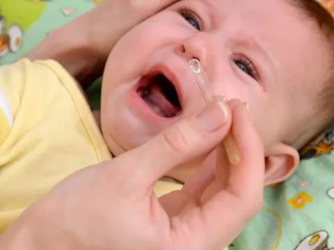 Cúm A đang hoành hành dữ dội: Có 8 dấu hiệu này cần đi bệnh viện ngay, nhất là trẻ nhỏ