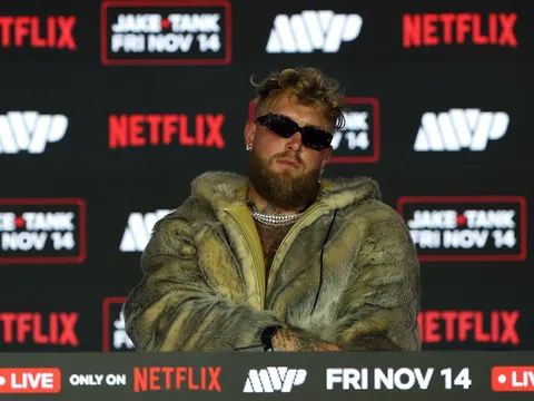 Jake Paul lần đầu nếm mùi 'kèo dưới': Cửa nào cho YouTuber trước Anthony Joshua?