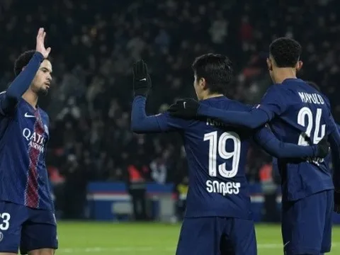 Lee Kang-in tỏa sáng, PSG đòi lại ngôi đầu Ligue 1 từ Marseille