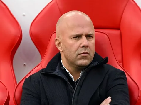 Chuyên gia Sky Sports nói rõ điều Liverpool phải làm với Arne Slot