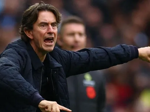 Fan Tottenham có thể mang những tiếng la ó đội nhà tới sân Emirates