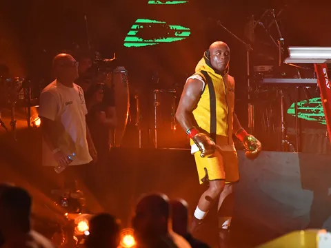 Huyền thoại đối đầu huyền thoại: Tyron Woodley bất ngờ thay thế Weidman, so găng cùng Anderson Silva