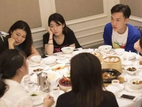 Bị hỏi “lương tháng bao nhiêu?”, người EQ cao trả lời khéo léo thế nào để không mất lòng ai