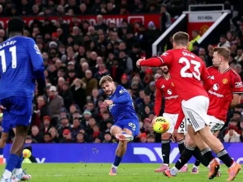Pickford chơi xuất thần, Man United nhận thất bại thứ 4 ở Ngoại hạng Anh