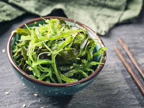 Ăn 6 loại rau này hàng ngày bổ sung canxi nhiều hơn cả uống sữa