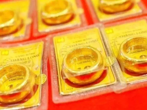 Giá vàng hôm nay 25/11: Vàng SJC và vàng nhẫn bứt phá tăng sốc, lập đỉnh mới
