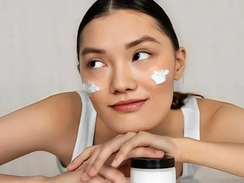 3 cách đơn giản giúp dưỡng ẩm làn da mùa hanh khô