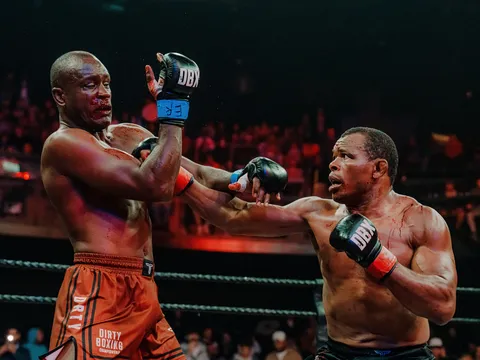 Lão tướng UFC 47 tuổi Francisco Trinaldo: Mục tiêu là đai DBX và 'Vua Bạo lực' Mike Perry