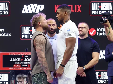 Joe Rogan cảnh báo Jake Paul: 'Anthony Joshua sẽ tìm cách đấm xuyên não cậu đấy'
