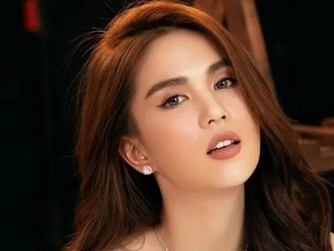 Ngọc Trinh duy trì 4 thói quen "nhỏ mà có võ" này để có được làn da trắng như trứng gà bóc