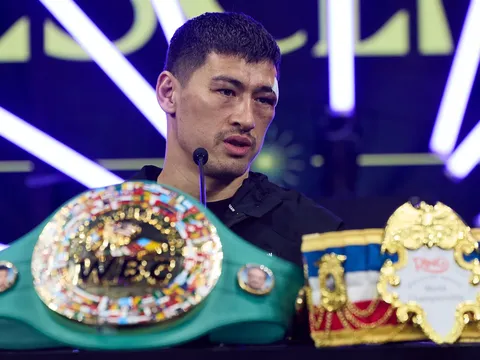 Dmitry Bivol, một 'Canelo phiên bản Nga'?