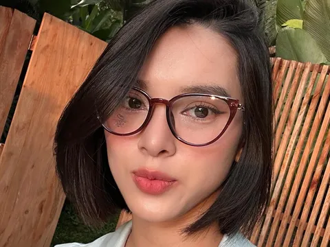 Quỳnh Lương bức xúc khi bị chê ngoại hình sau sinh