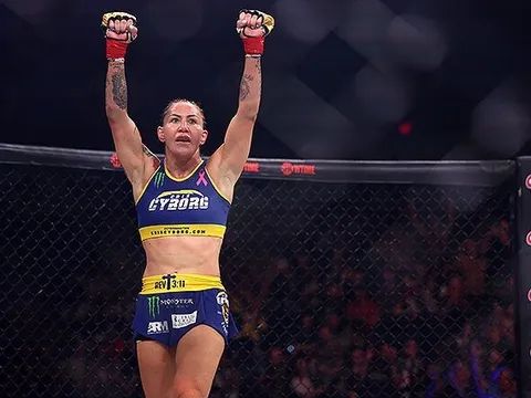 Cris Cyborg cà khịa 'kèo' quyền Anh của Ronda Rousey: 'Đấu với cái bóng còn thua'
