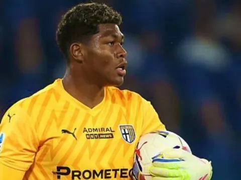 Chuyển nhượng tối 5/12: Arsenal tăm tia Zion Suzuki; Rodrygo muốn đến Ngoại hạng Anh