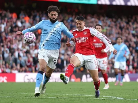 Arsenal dẫn đầu Ngoại hạng Anh nhờ chiến lược thay người thông minh