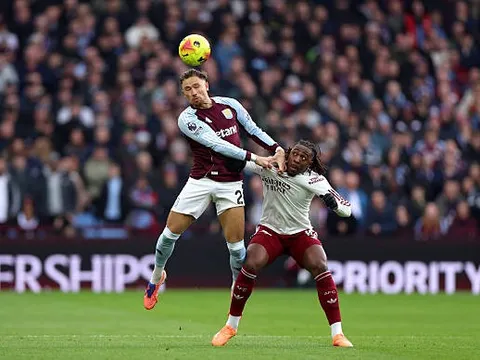 Shaka Hislop chỉ trích Eze "tàng hình" trước Aston Villa