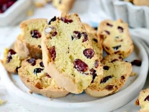 Bác sĩ cảnh báo: 4 loại bữa sáng nguy hại cho người tiểu đường, uống nước còn tốt hơn