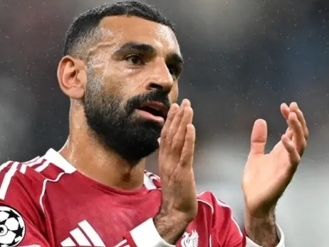 Liverpool xem xét để Salah ở lại Anfield trong trận đấu với Inter Milan