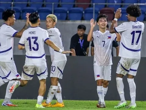 U22 Philippines chiến thắng, U22 Việt Nam hưởng lợi tại bảng B