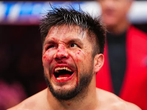 Henry Cejudo và lời chia tay đẫm máu: Di sản của một chiến binh bất tử