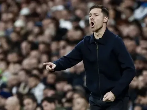 Real Madrid họp khẩn sau thất bại trước Celta Vigo, áp lực lớn với Xabi Alonso