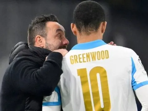 De Zerbi chỉ trích Greenwood sau thất bại trước Lille