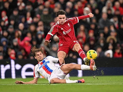 Liverpool cấp tốc triệu tập hai tài năng trẻ Morrison và Lucky đối đầu Inter Milan