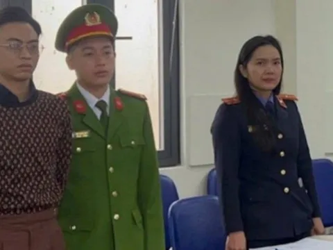 Bắt tạm giam “tổng tài” chỉ đạo nhóm người hành hung tại quán cà phê