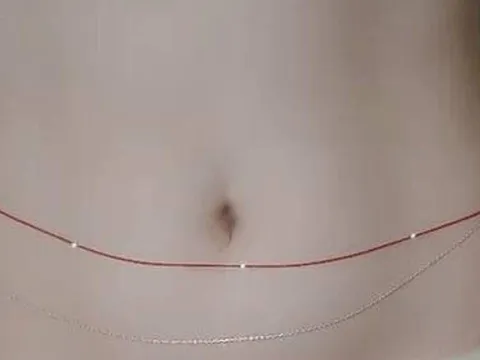 Bí mật sợi chỉ đỏ quanh eo phụ nữ nhà thổ xưa: Ý nghĩa thật sự khiến nhiều người bất ngờ