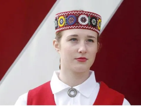 Đất nước kỳ lạ - Thiếu nam giới  trọng, phụ nữ phải đi ‘thuê chồng theo giờ’