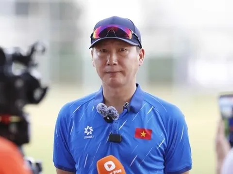 Điểm tin bóng đá Việt Nam 11/12: Ông Kim Sang-sik muốn "phục thù" Malaysia; Viettel chia tay Tiến Anh