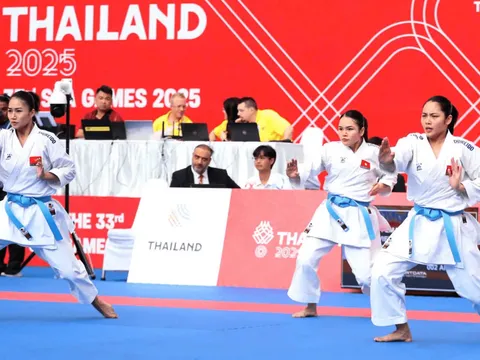 Karate Việt Nam giành HCV ở nội dung Kata đồng đội nữ tại SEA Games 33